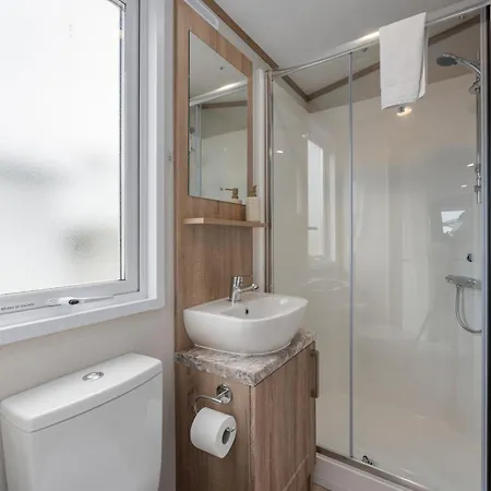 - La Gondole - Cosy Stacaravan Omringd Door مكان تخييم دي هان